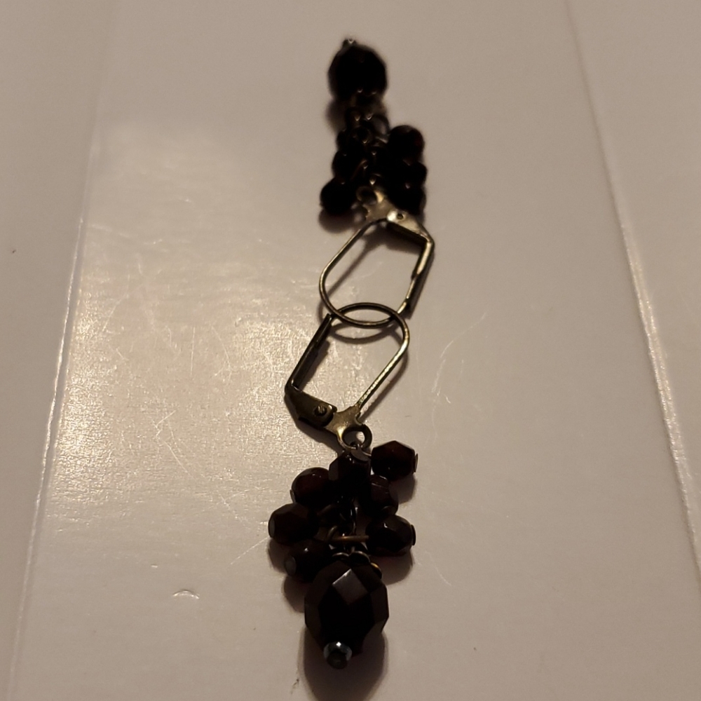 Black jet dangling drop earrings